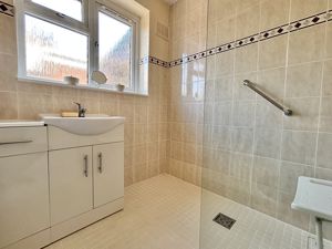 Wet Room- click for photo gallery